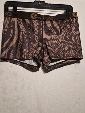 Ethika  The Staple Women's Bike Shorts Size L